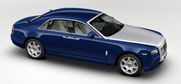 Rolls Royce Ghost in Mazarine Blue